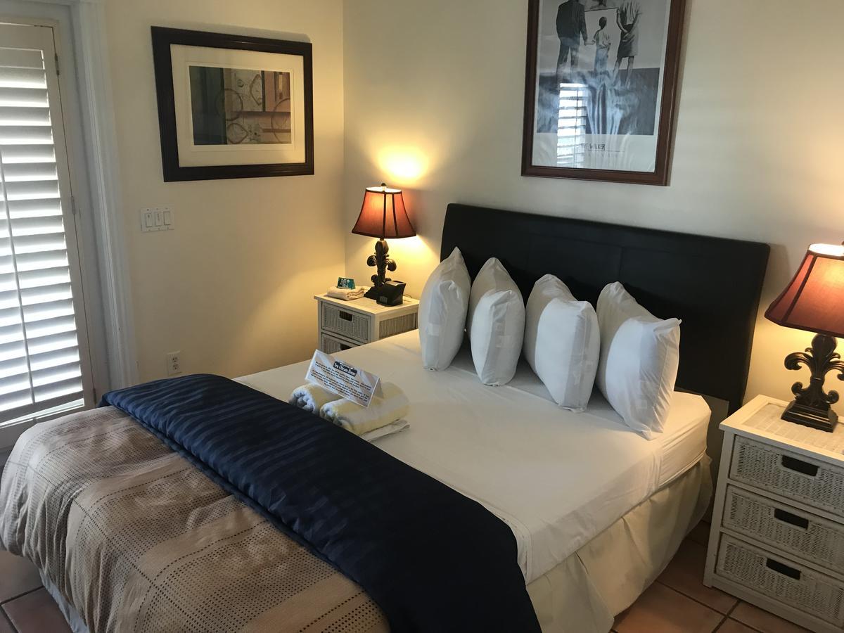 New Orleans House - Gay Male Adult Guesthouse Key West Exterior photo